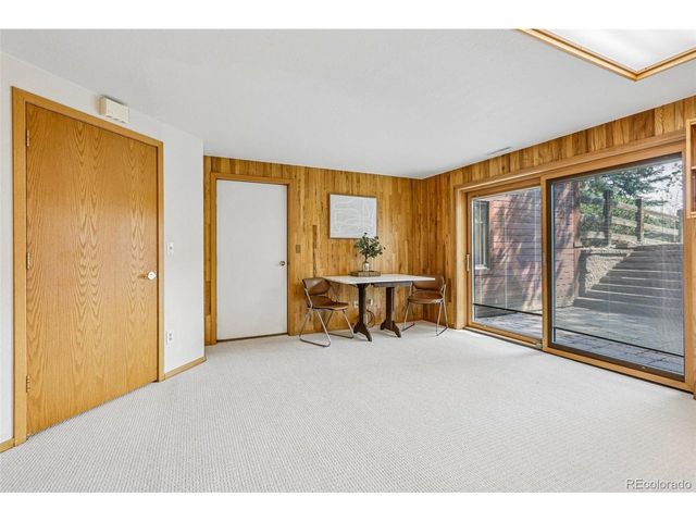 6624 Cherokee Ct, Niwot, CO 80503