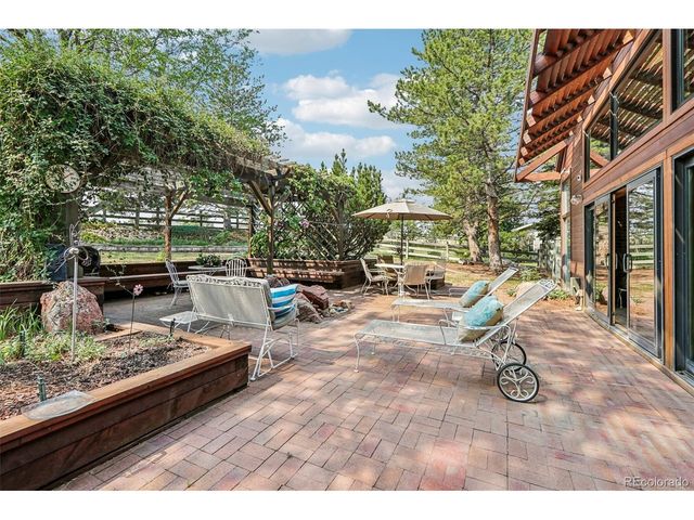 6624 Cherokee Ct, Niwot, CO 80503