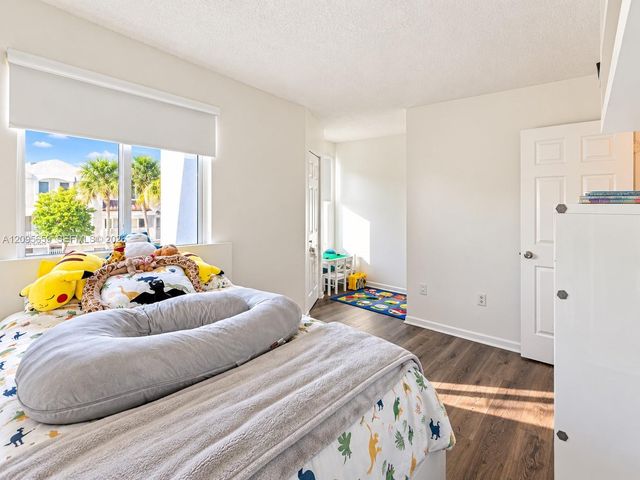 8630 NW 5th Terrace 16-208, Miami, FL 33126
