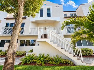 8630 NW 5th Terrace 16-208, Miami, FL 33126