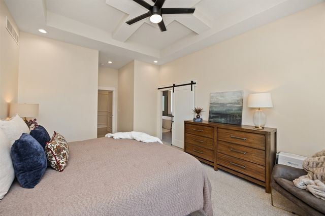 785 Canterbury Circle, Waukee, IA 50263