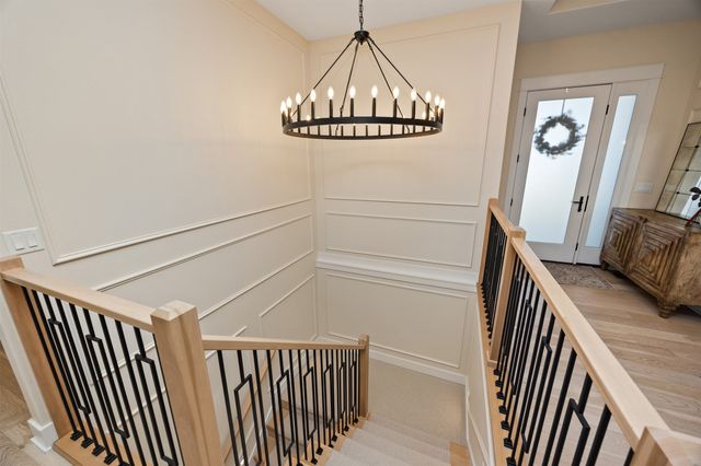 785 Canterbury Circle, Waukee, IA 50263