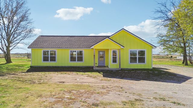 2152 E 430 Road, Adair, OK 74330