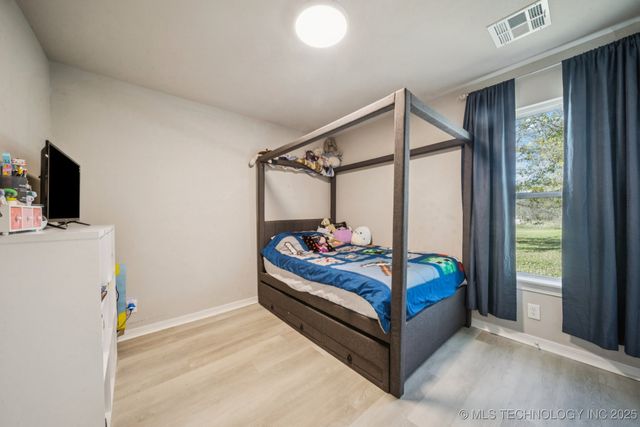 2152 E 430 Road, Adair, OK 74330