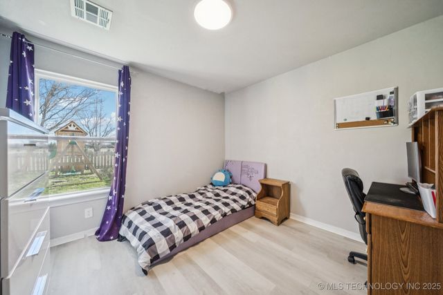 2152 E 430 Road, Adair, OK 74330