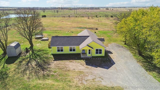 2152 E 430 Road, Adair, OK 74330