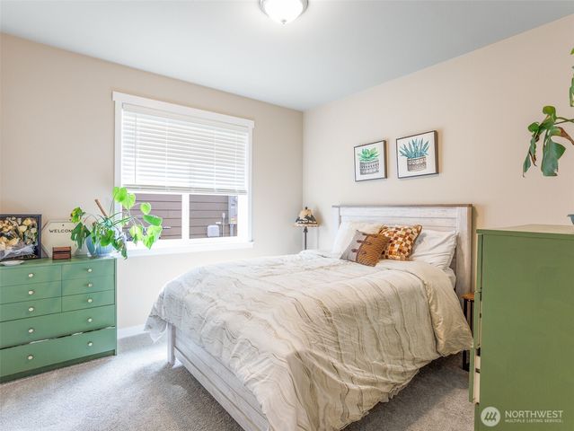 9744 Brayden Court SE, Olympia, WA 98513