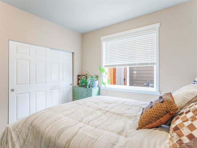 9744 Brayden Court SE, Olympia, WA 98513