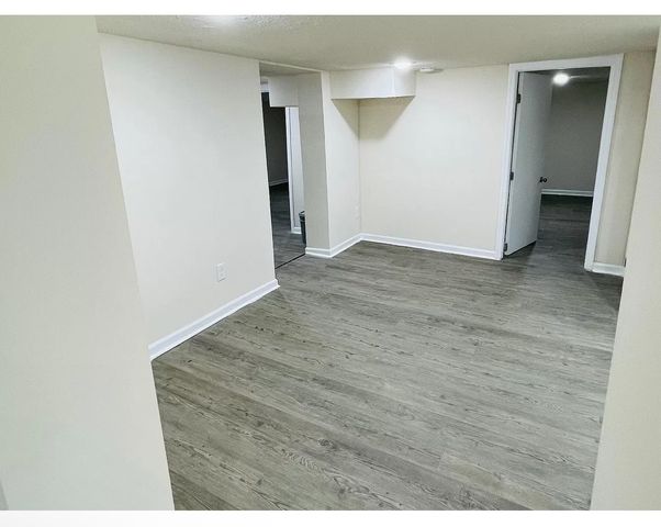 428 Shelby St, Clarksville, TN 37042