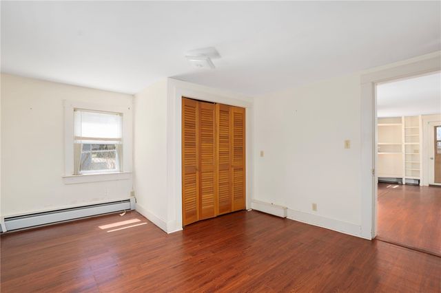 292 Boulevard, Middletown, RI 02842