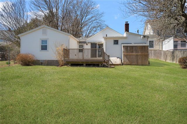 292 Boulevard, Middletown, RI 02842