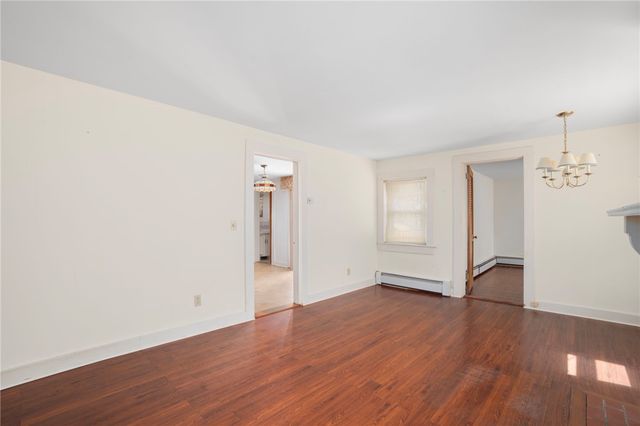 292 Boulevard, Middletown, RI 02842