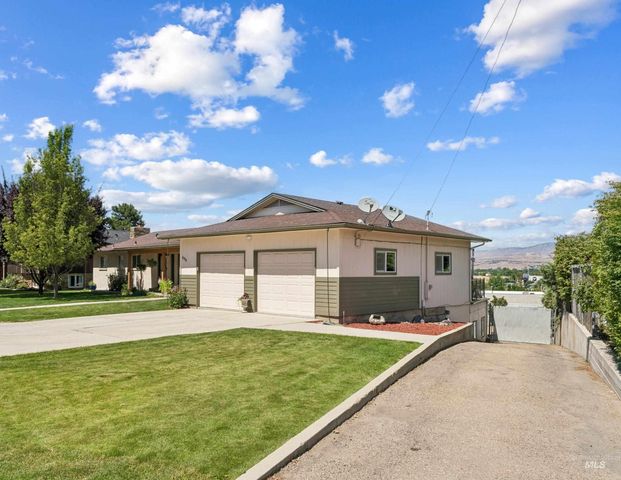 406 S Bitteroot Dr, Boise, ID 83709