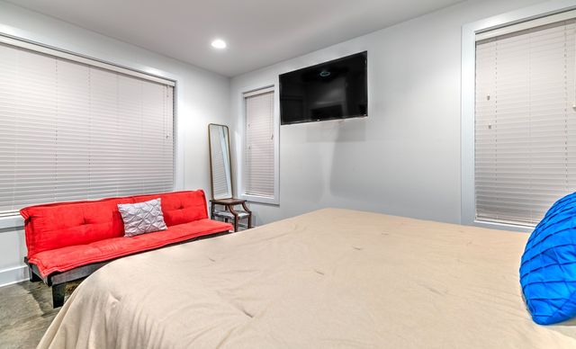 514 31st Ave, N, Nashville, TN 37209