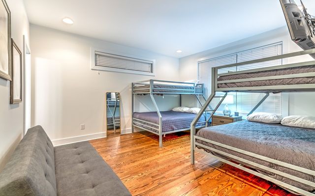 514 31st Ave, N, Nashville, TN 37209