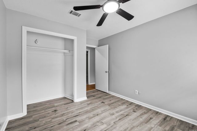 12224 Shawnee Forest Drive, Little Rock, AR 72212