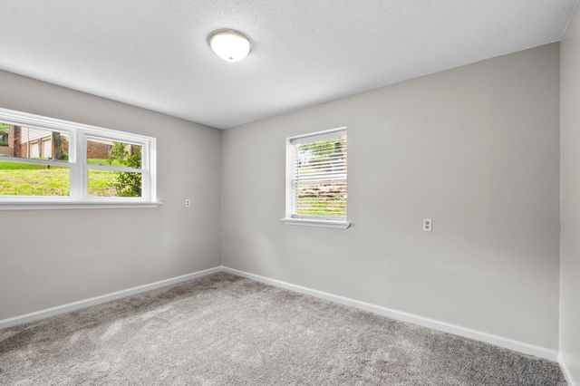 12224 Shawnee Forest Drive, Little Rock, AR 72212