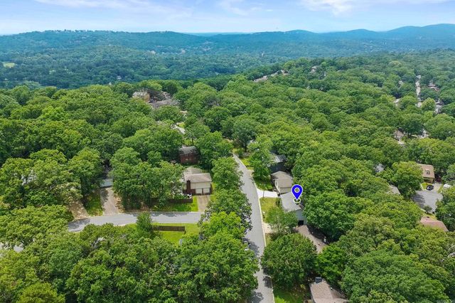 12224 Shawnee Forest Drive, Little Rock, AR 72212