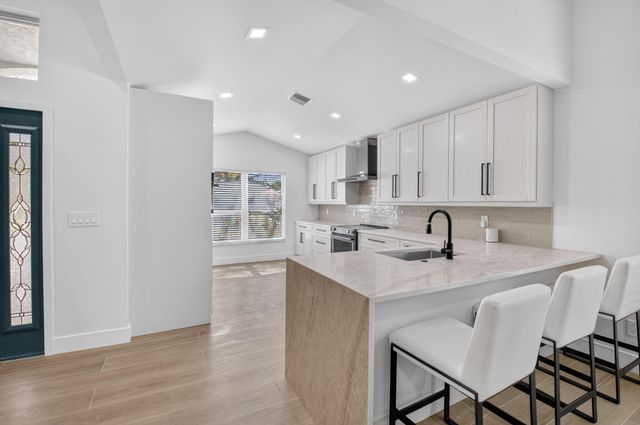 1095 Anchor Point, Delray Beach, FL 33444