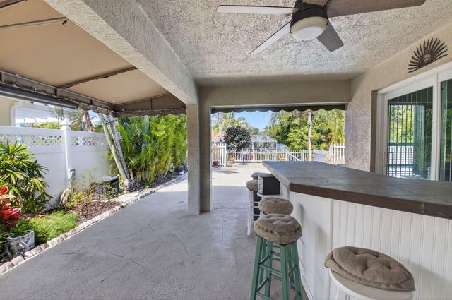 1095 Anchor Point, Delray Beach, FL 33444