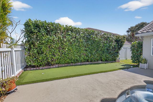 1095 Anchor Point, Delray Beach, FL 33444