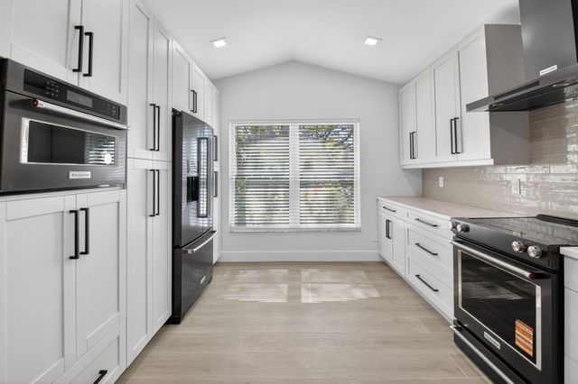 1095 Anchor Point, Delray Beach, FL 33444