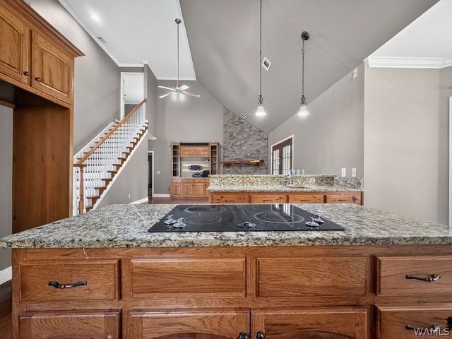 13916 Riverbend Road, Moundville, AL 35474