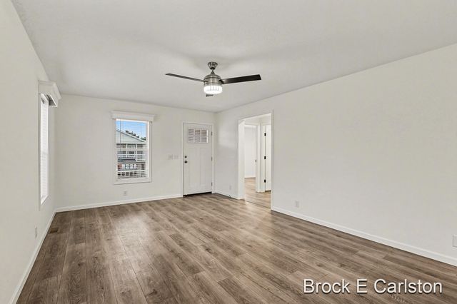 1283 E Ellis Road 31, Norton Shores City, MI 49441