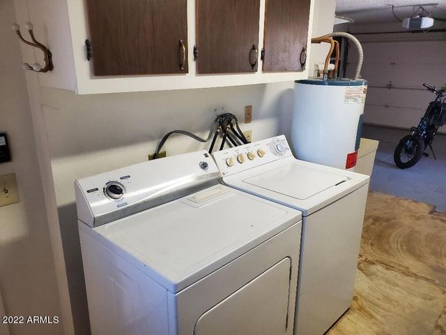 9350 W GLEN OAKS Circle N, Sun City, AZ 85351