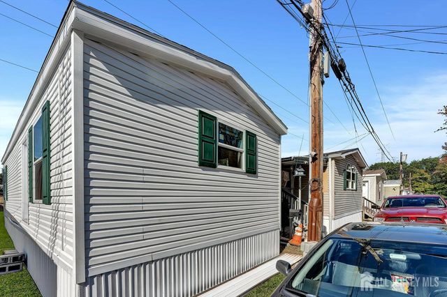 2505 Woodbridge Avenue 19L, Edison, NJ 08817