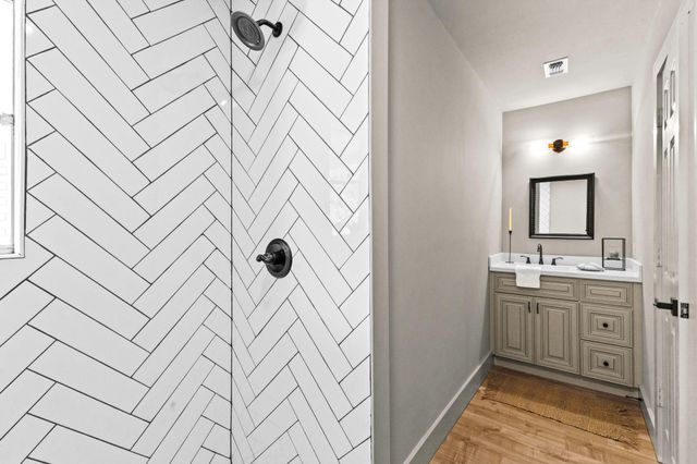 703 Austin Street, Columbus, TX 78934