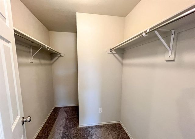 11909 Jude Way, Yukon, OK 73099