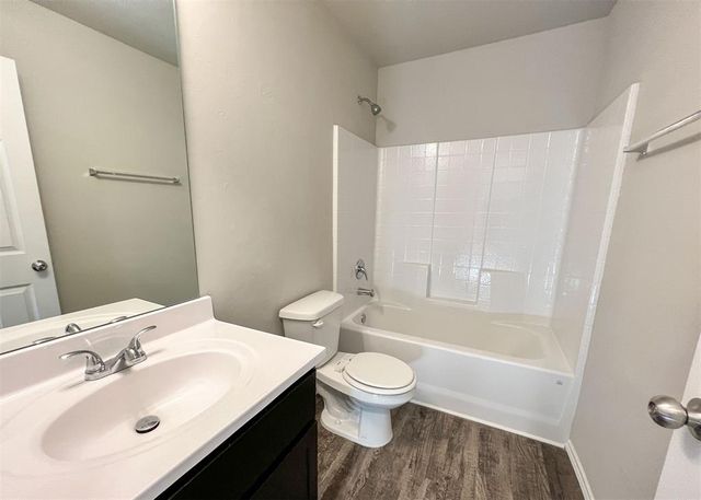11909 Jude Way, Yukon, OK 73099