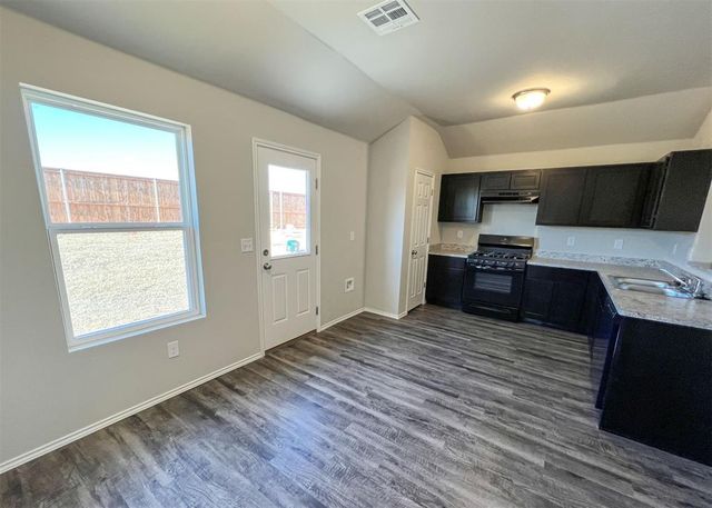 11909 Jude Way, Yukon, OK 73099