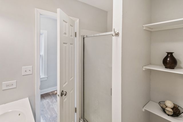 1020 Woodlawn Avenue, Waukegan, IL 60085