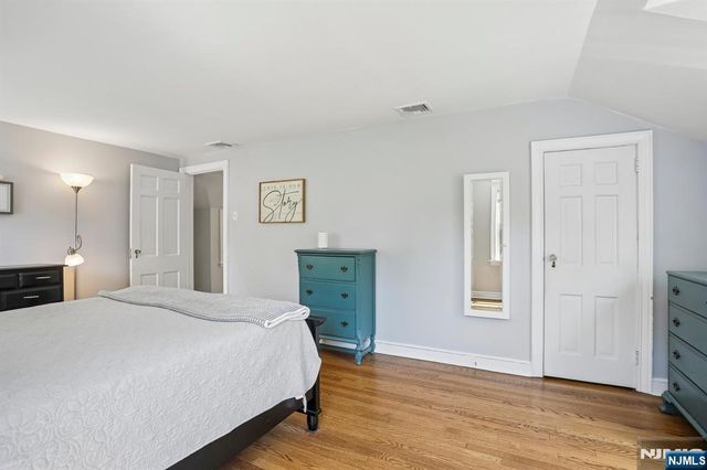 30 Sherbrooke Parkway, Livingston, NJ 07039