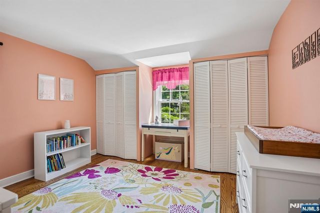 30 Sherbrooke Parkway, Livingston, NJ 07039