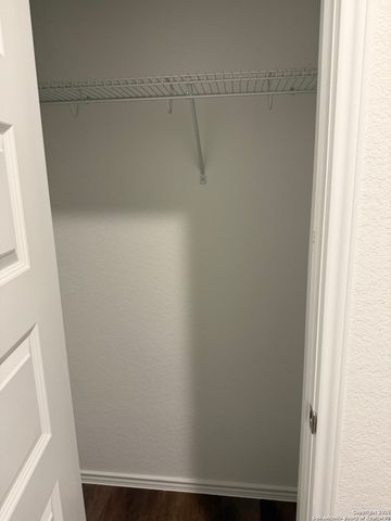 148 Acorn Cir, Boerne, TX 78006