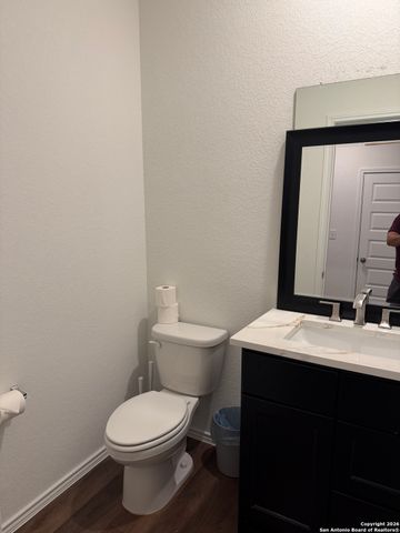 148 Acorn Cir, Boerne, TX 78006