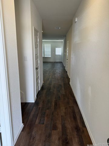 148 Acorn Cir, Boerne, TX 78006