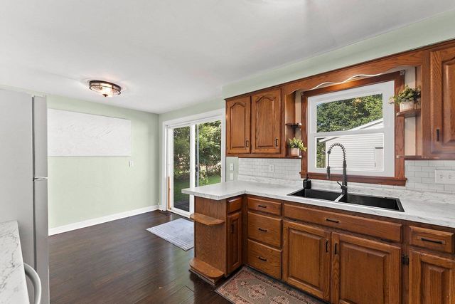 2316 MEADOW LANE, Green Bay, WI 54301