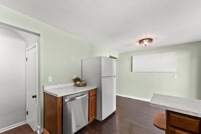 2316 MEADOW LANE, Green Bay, WI 54301