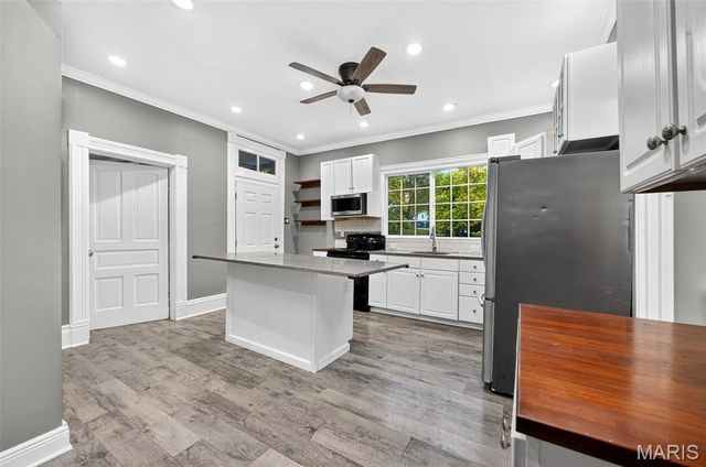 2434 Mary Avenue, Jennings, MO 63136