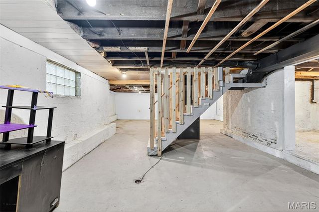 2434 Mary Avenue, Jennings, MO 63136