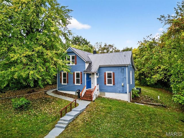 2434 Mary Avenue, Jennings, MO 63136