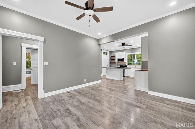 2434 Mary Avenue, Jennings, MO 63136