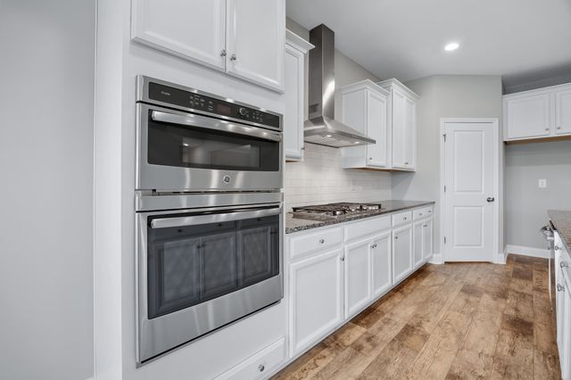 752 Cherry Blossom Dr., Murrells Inlet, SC 29576