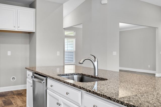752 Cherry Blossom Dr., Murrells Inlet, SC 29576