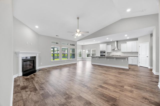 752 Cherry Blossom Dr., Murrells Inlet, SC 29576