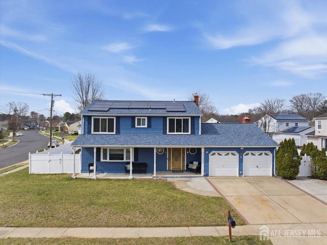 12 Holmes Avenue, Monroe, NJ 08831